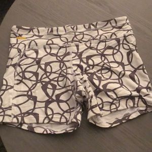 Lole exercise shorts only worn once